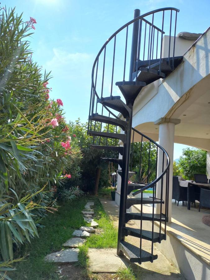 Afa Butrone Sarrola Appartement Buitenkant foto